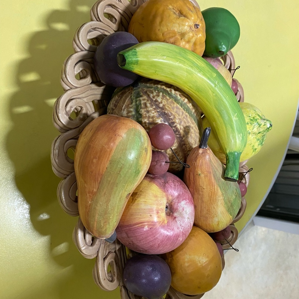 Ceramic Vintage fruit bowl